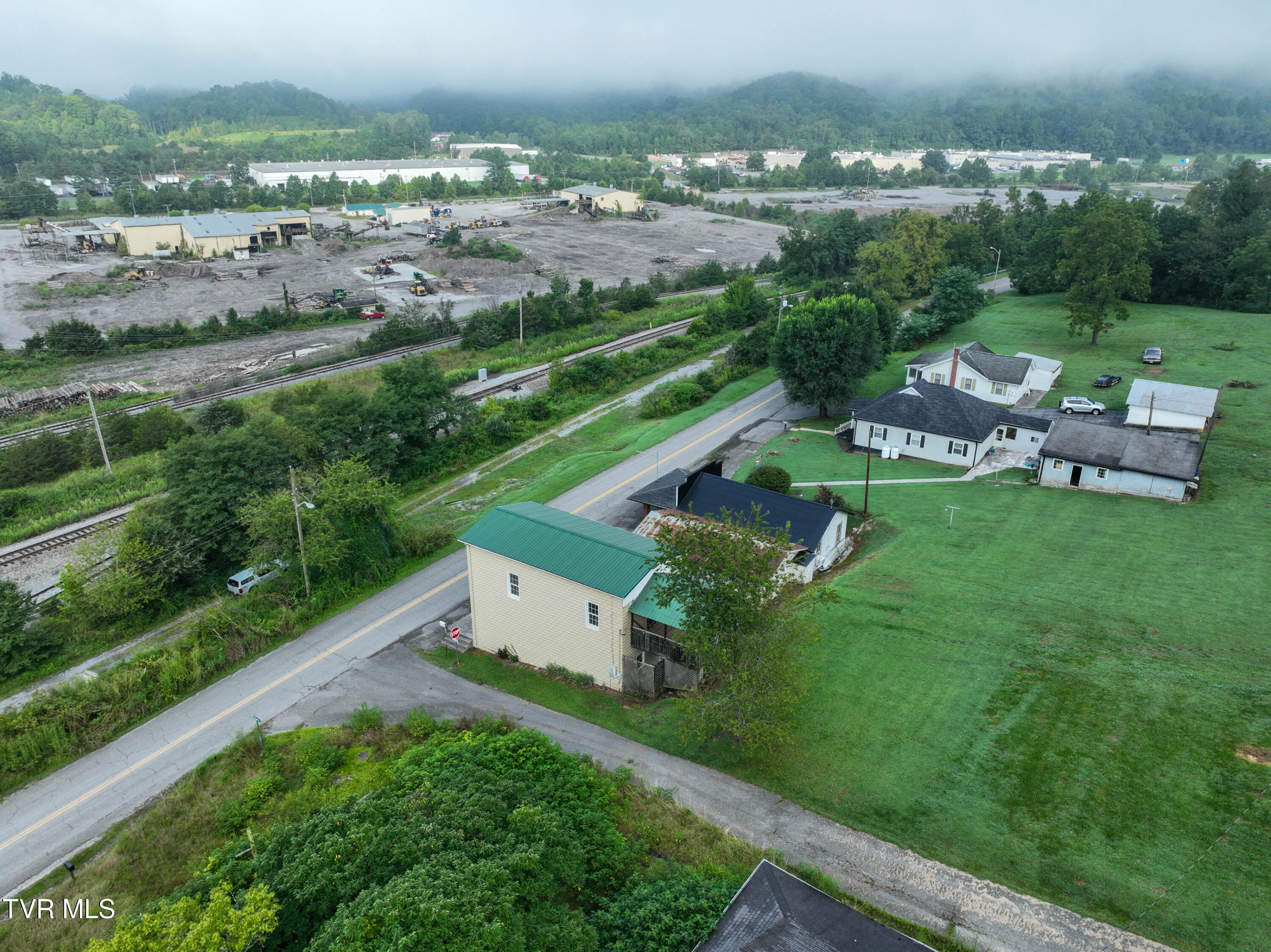 284 Railroad Avenue Duffield, VA 24244 - Photo 65 of 67 284 Railroad Ave Drone KENNEDY-17