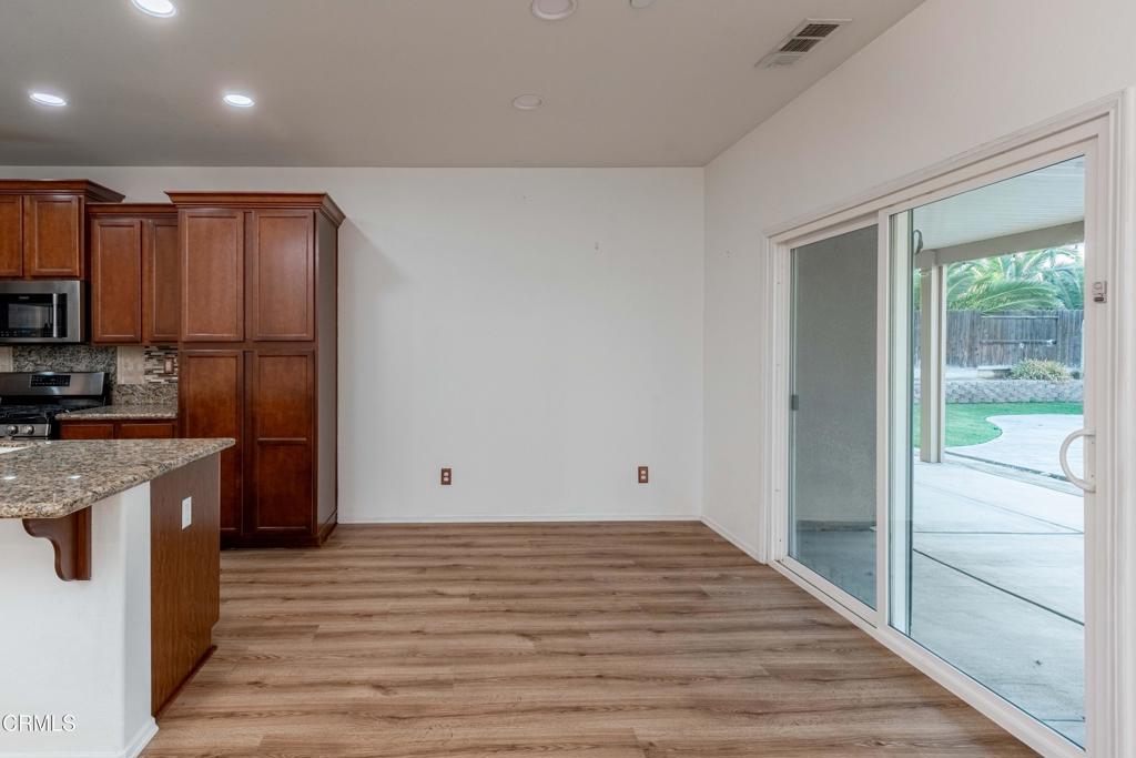10909 Rainwater Lane Bakersfield, CA 93306 - Photo 13 of 40 14