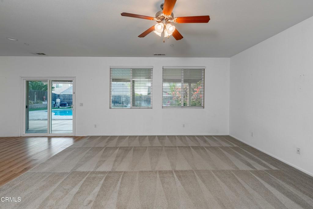 10909 Rainwater Lane Bakersfield, CA 93306 - Photo 16 of 40 09