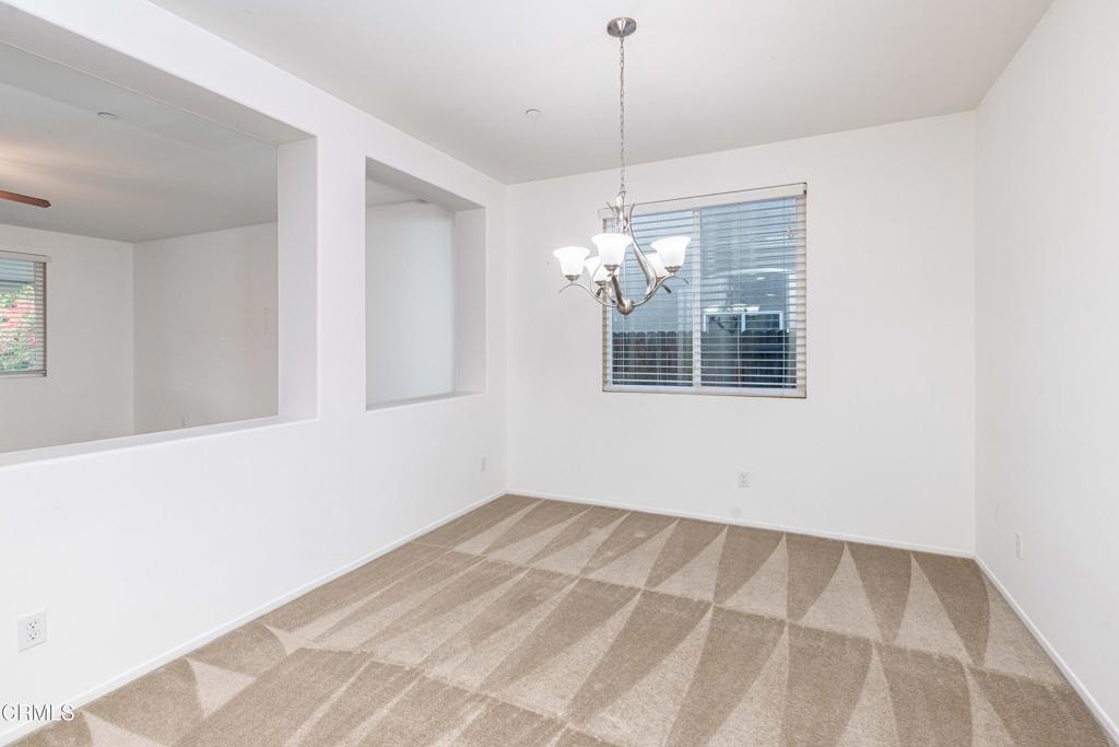 10909 Rainwater Lane Bakersfield, CA 93306 - Photo 18 of 40 02