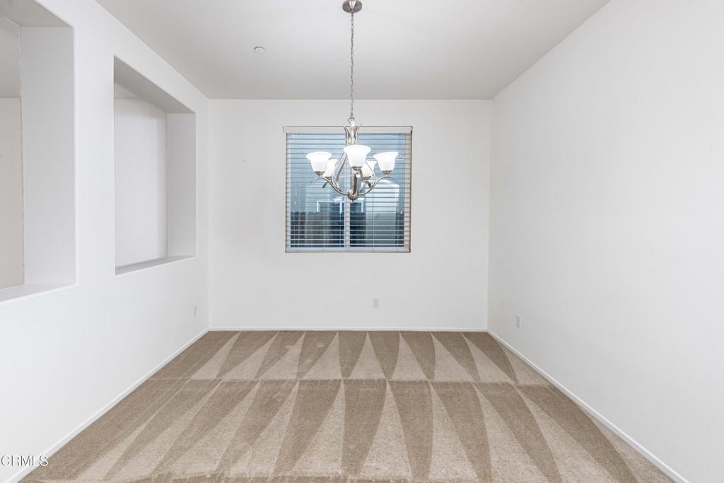 10909 Rainwater Lane Bakersfield, CA 93306 - Photo 19 of 40 03