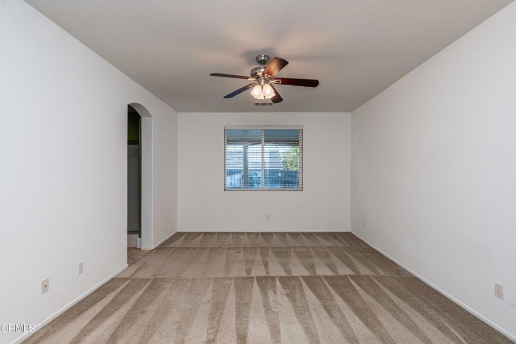 10909 Rainwater Lane Bakersfield, CA 93306 - Photo 21 of 40 21