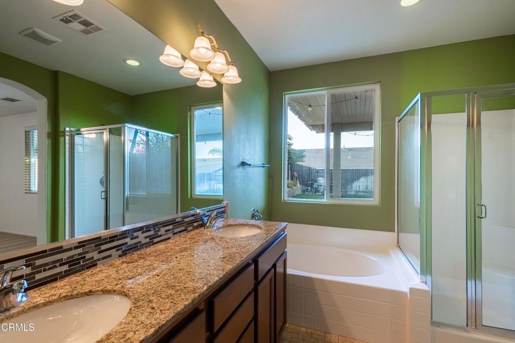 10909 Rainwater Lane Bakersfield, CA 93306 - Photo 25 of 40 25