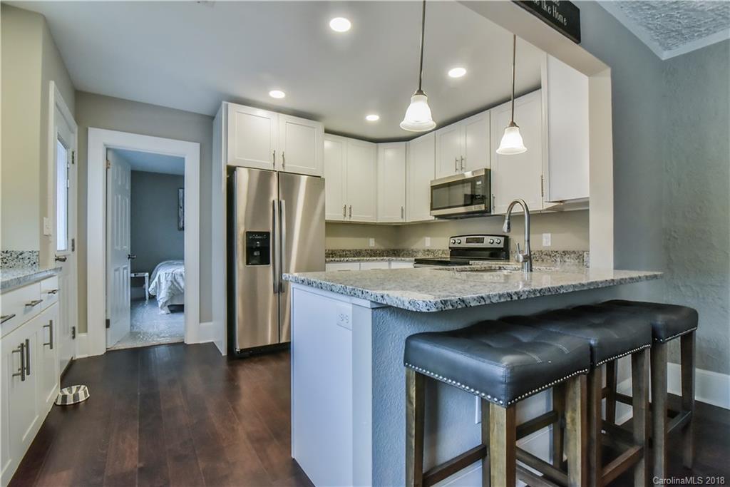 752 Fairview Road, Unit 22 Asheville, NC 28803 - Photo 12 of 25 Gallery Image 12