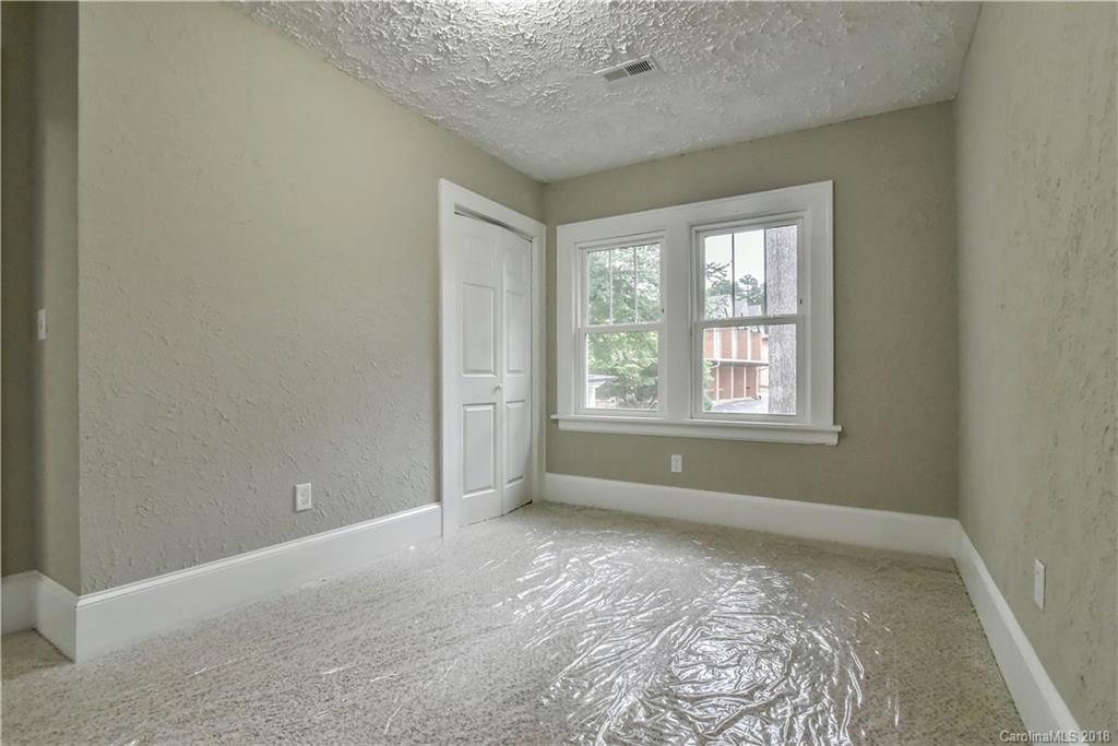 752 Fairview Road, Unit 22 Asheville, NC 28803 - Photo 24 of 25 Gallery Image 24