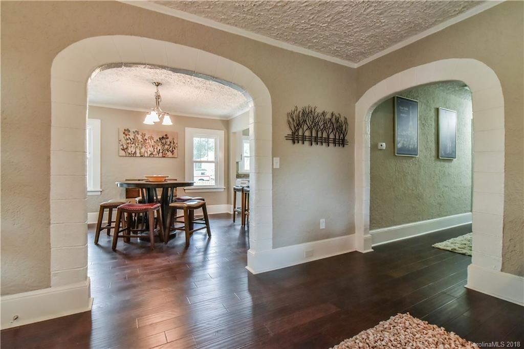 752 Fairview Road, Unit 22 Asheville, NC 28803 - Photo 9 of 25 Gallery Image 9