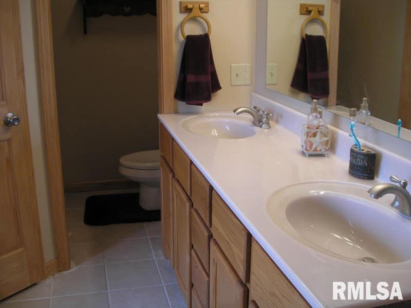 4796 Andrew Road Marion, IL 62959 - Photo 10 of 15 Gallery Image 10