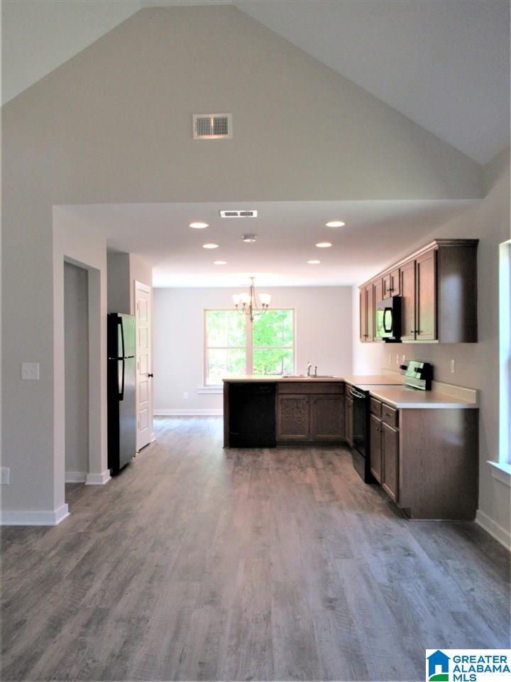 845 Maple Trace Odenville, AL 35120 - Photo 4 of 17