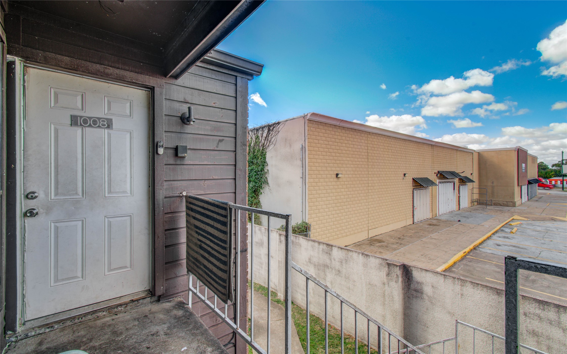 6633 West Airport Boulevard, Unit 1008 Houston, TX 77035 - Photo 1 of 8