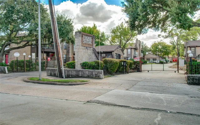 $70,000 | 6633 West Airport Boulevard, Unit 1008, Houston, TX 77035