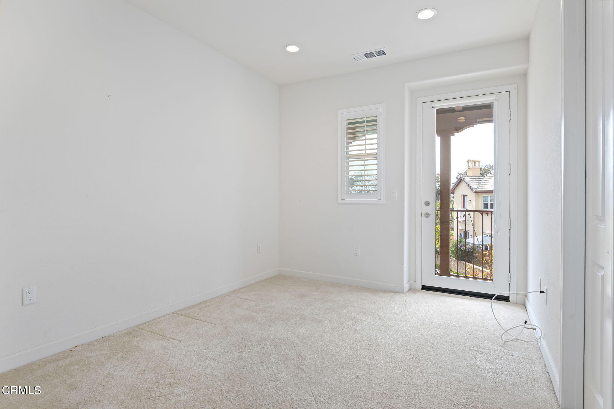 2355 Nicklaus Street Oxnard, CA 93036 - Photo 25 of 46 22 - Bedroom 3