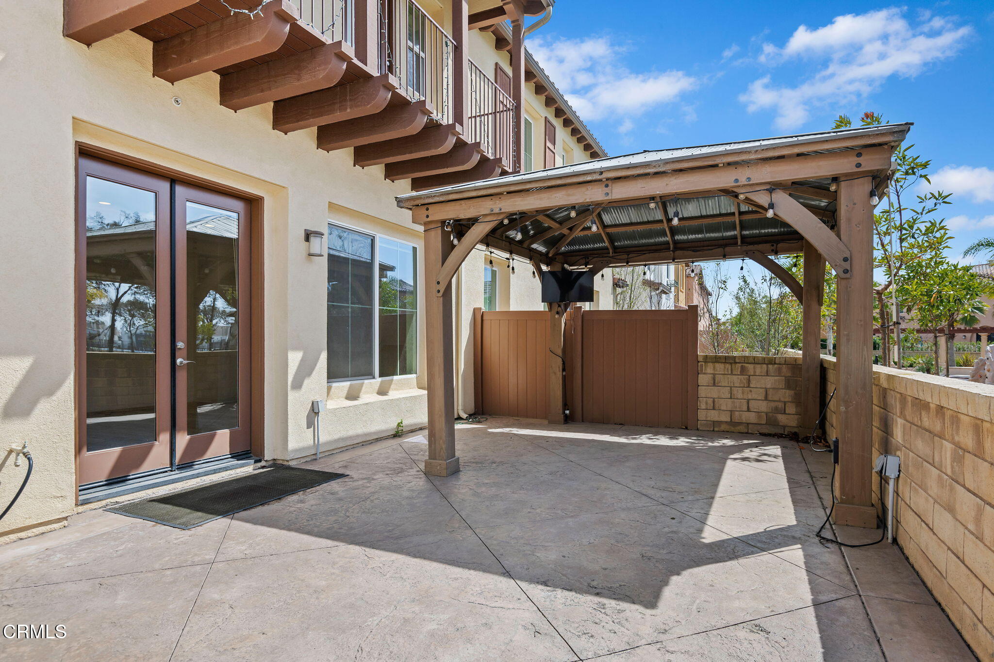 2355 Nicklaus Street Oxnard, CA 93036 - Photo 32 of 46 a view of outdoor space