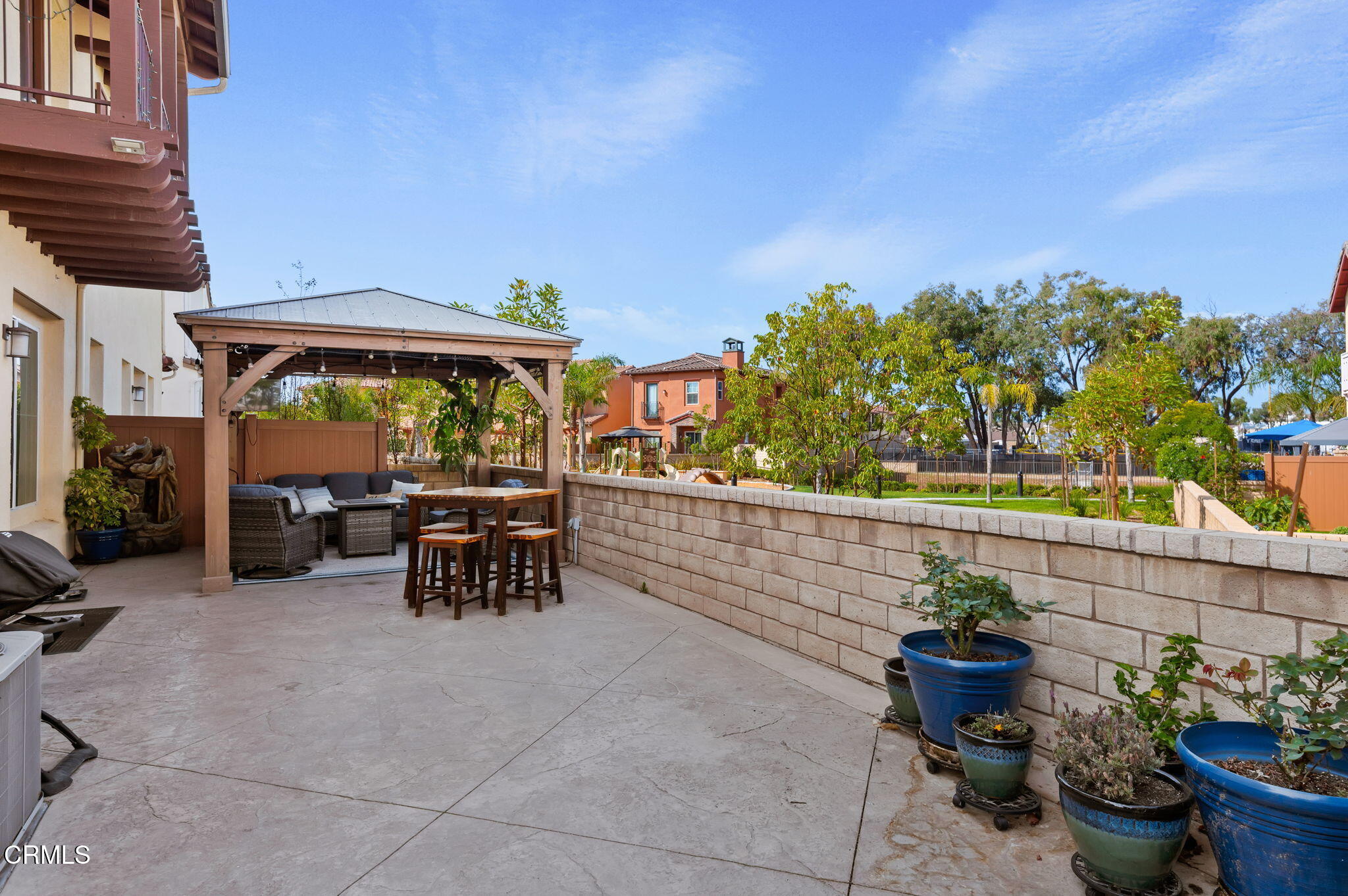 2355 Nicklaus Street Oxnard, CA 93036 - Photo 34 of 46 14 - Back Patio
