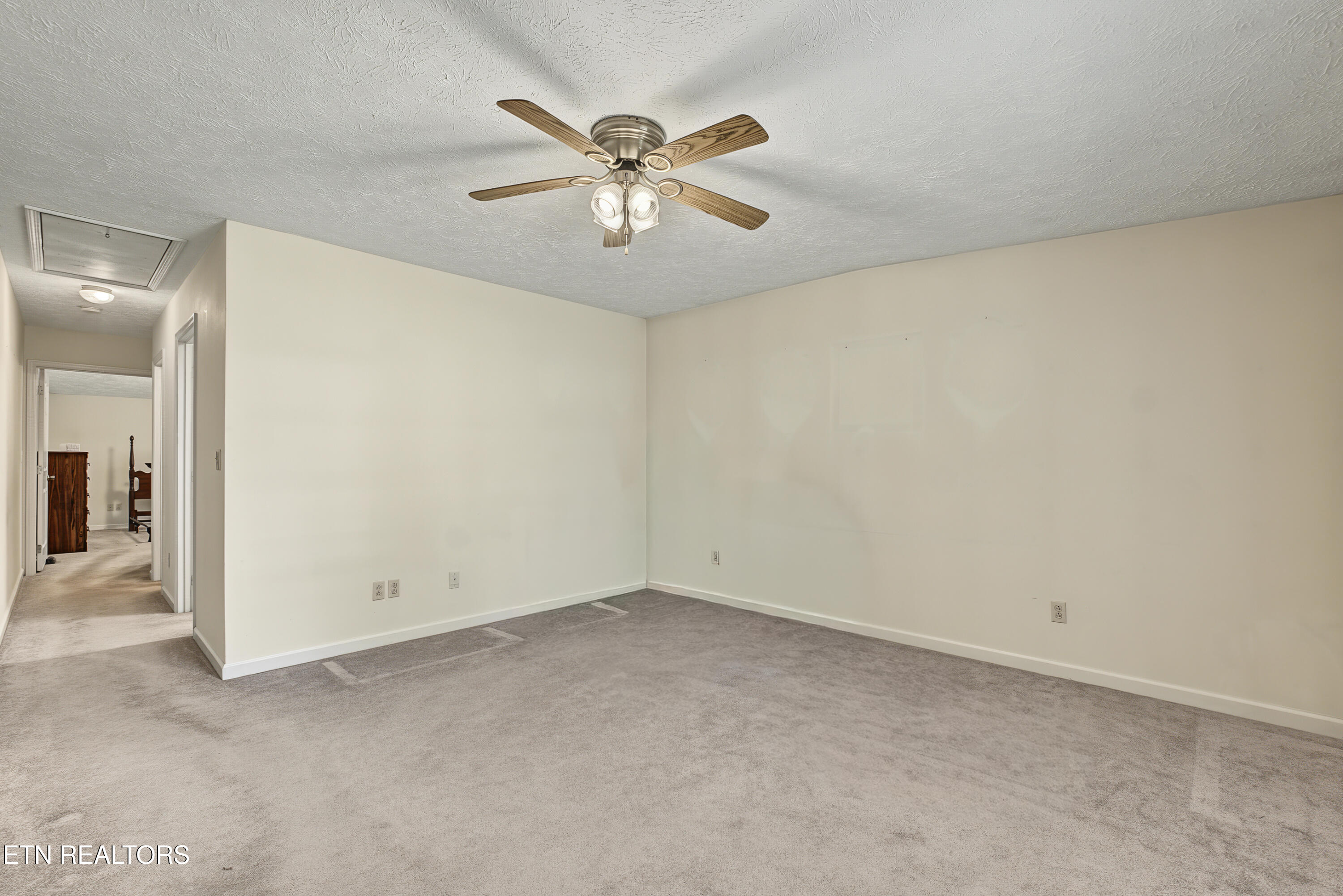 2330 Sevierville Road Maryville, TN 37804 - Photo 28 of 48 DSC00710-2