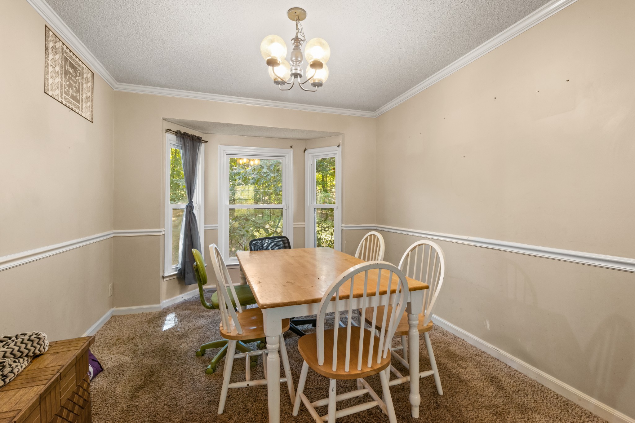 206 Pine Mountain Road Clarksville, TN 37042 - Photo 7 of 17 a view of a dining room with furniture window and outside view
