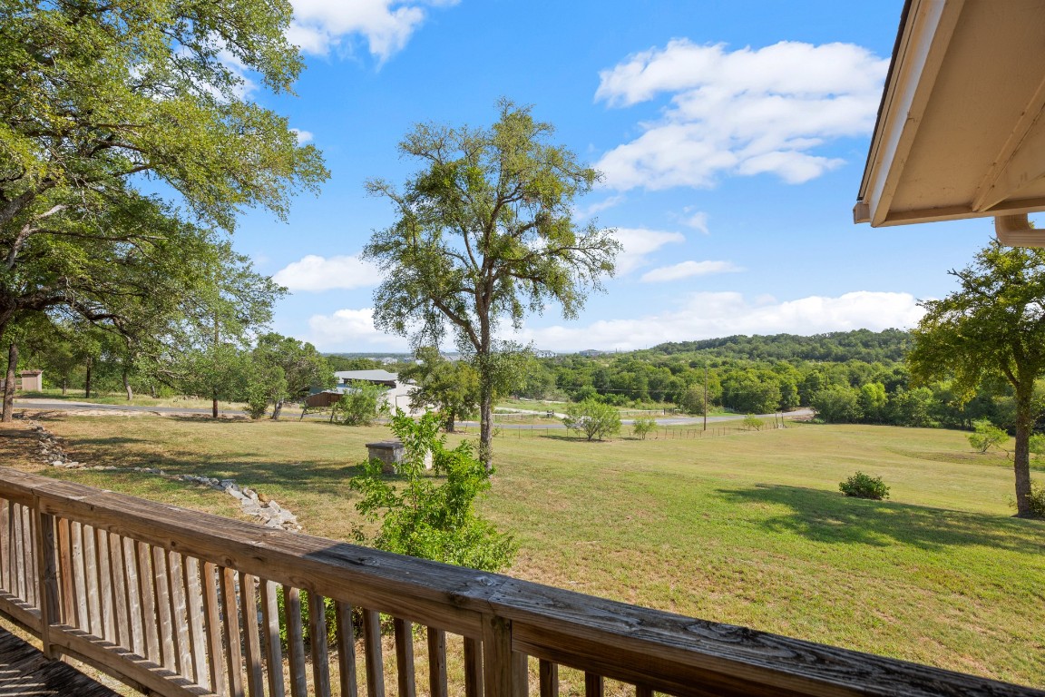333 County Road 166 Georgetown, TX 78626 - Photo 8 of 36 a view of an ocean from a balcony