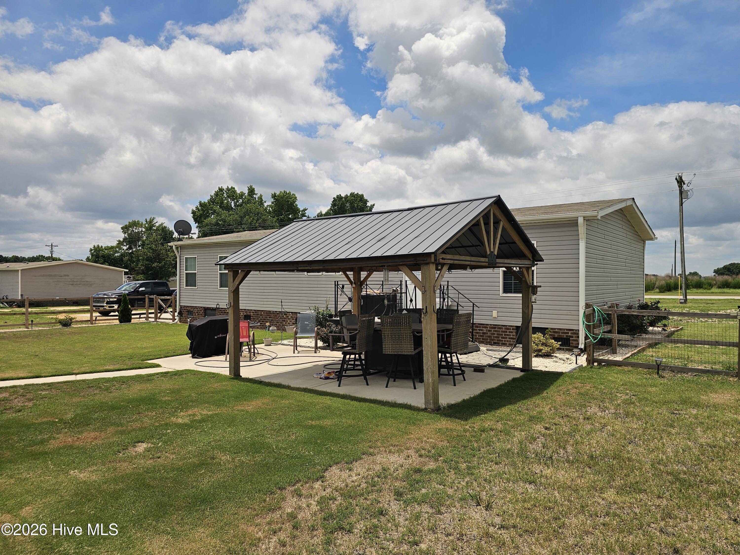 2866 Basstown Road Clinton, NC 28328 - Photo 7 of 27