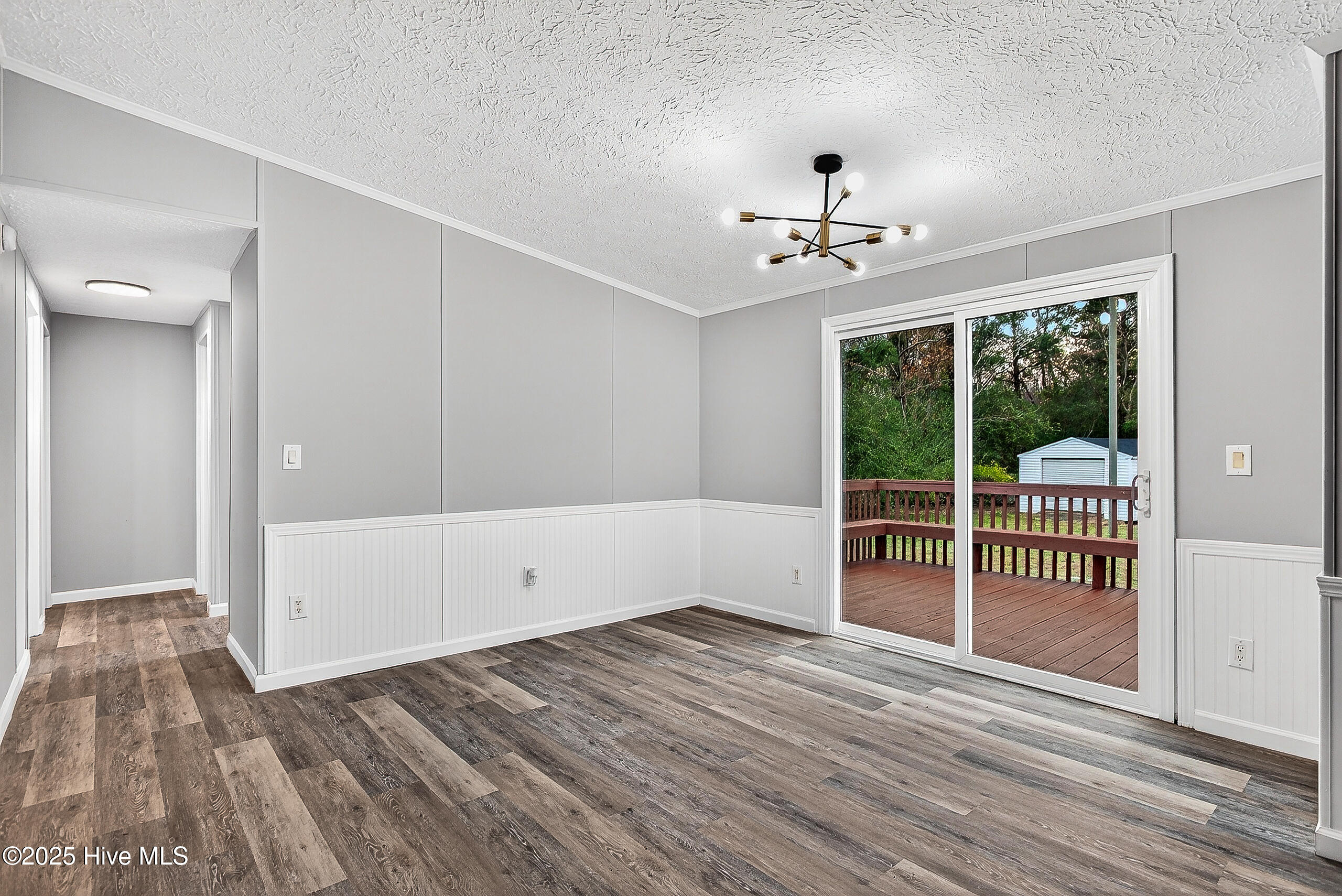 1500 Kader Merritt Road Rose Hill, NC 28458 - Photo 10 of 43 Dining Room