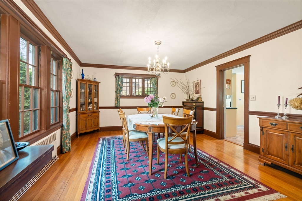 240 Windsor Road Newton, MA 02468 - Photo 12 of 26