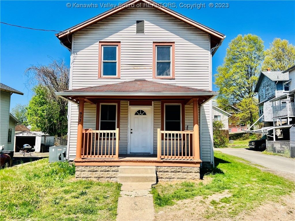 923 Rugby Street Charleston, WV 25311 - Photo 1 of 11 Gallery Image 1