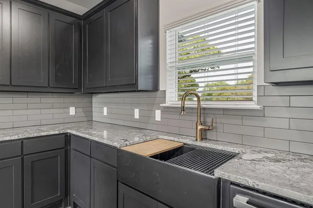 $464,000 | 3821 Pine Road, Poolville, TX 76487