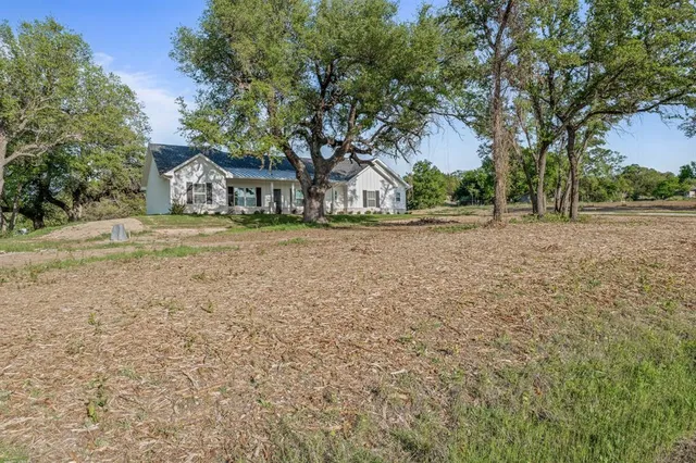 $464,000 | 3821 Pine Road, Poolville, TX 76487