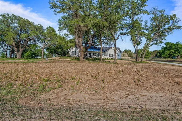 $464,000 | 3821 Pine Road, Poolville, TX 76487
