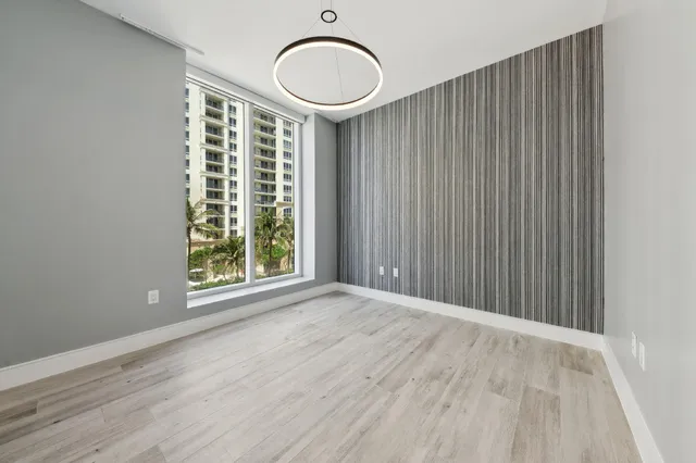 $2,450,000 | 3730 North Ocean Drive, Unit 5C, Singer Island, FL 33404