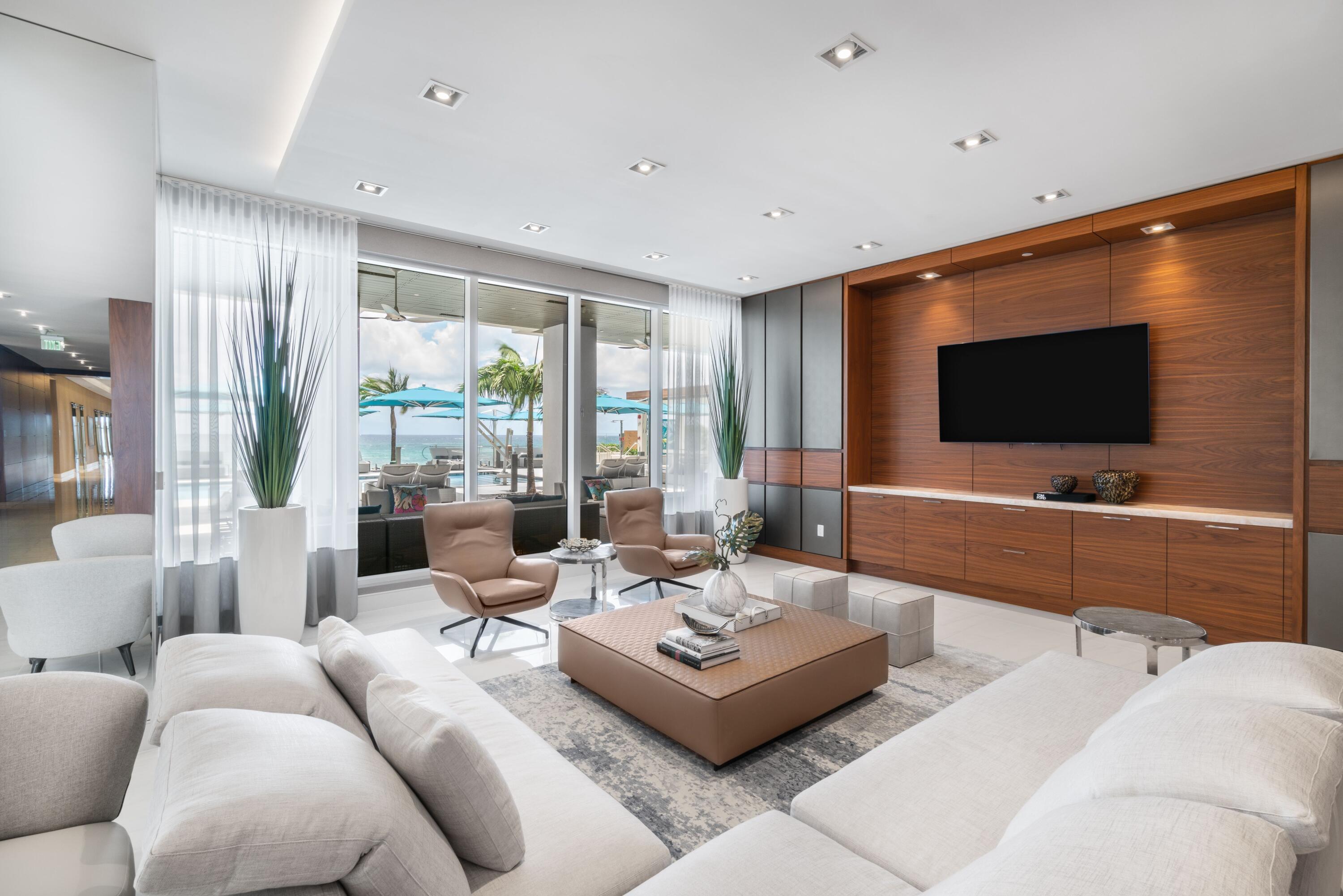 3730 North Ocean Drive, Unit 5C Singer Island, FL 33404 - Photo 31 of 40 VB Common lounge