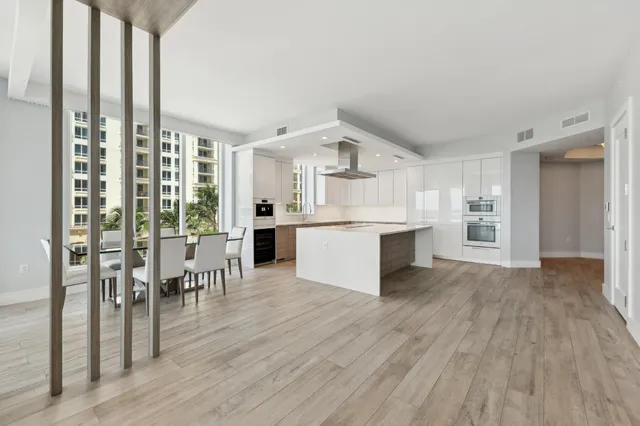 $2,450,000 | 3730 North Ocean Drive, Unit 5C, Singer Island, FL 33404