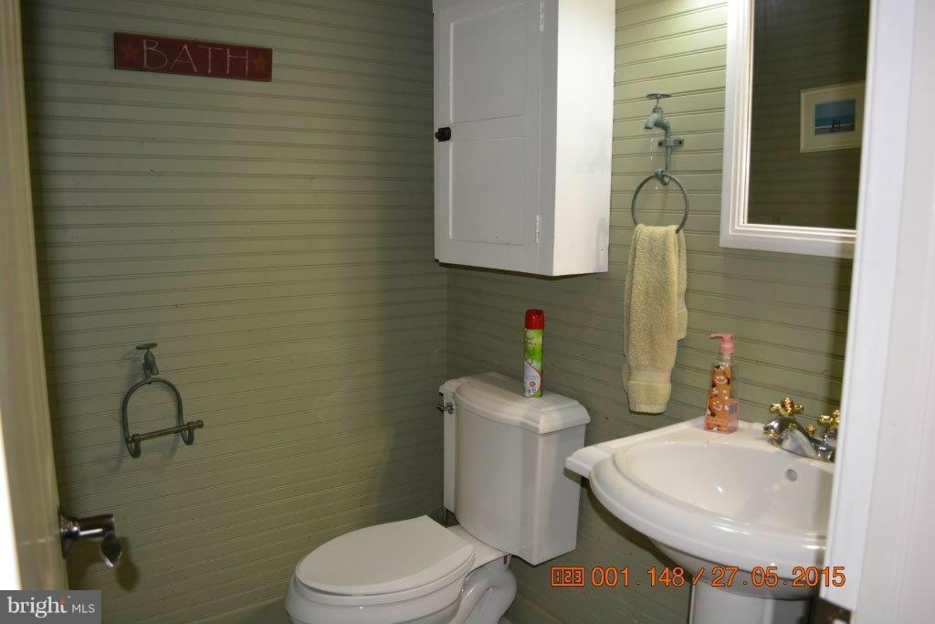 12236 Big Pool Road Clear Spring, MD 21722 - Photo 19 of 25 Bath