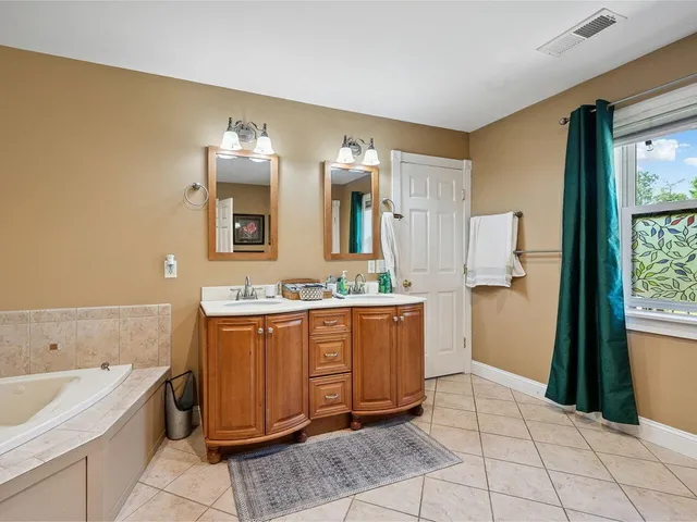 $549,000 | 3825 Silver Street, Monkton, VT 05461