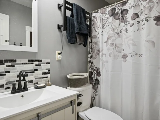 $549,000 | 3825 Silver Street, Monkton, VT 05461