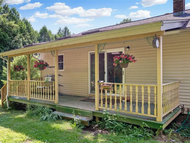 $549,000 | 3825 Silver Street, Monkton, VT 05461