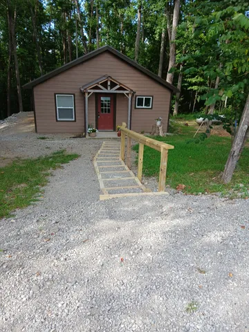 $198,000 | 3269 Moodyville Road, Byrdstown, TN 38549