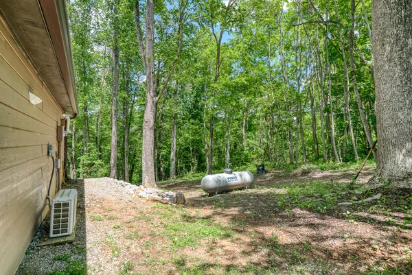 $198,000 | 3269 Moodyville Road, Byrdstown, TN 38549