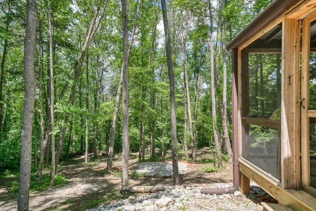 $198,000 | 3269 Moodyville Road, Byrdstown, TN 38549