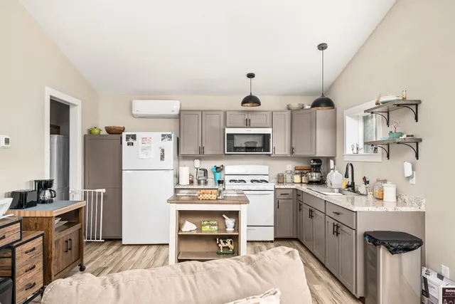 $198,000 | 3269 Moodyville Road, Byrdstown, TN 38549