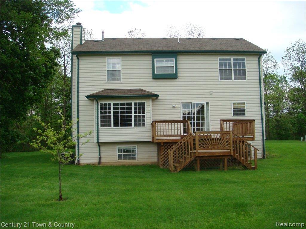 486 South Conklin Road Lake Orion, MI 48362 - Photo 19 of 21 1371