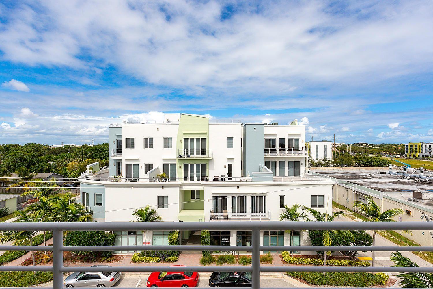 110 Southeast 2nd Street, Unit 402 Delray Beach, FL 33444 - Photo 15 of 30 20200408170537454900000000-o