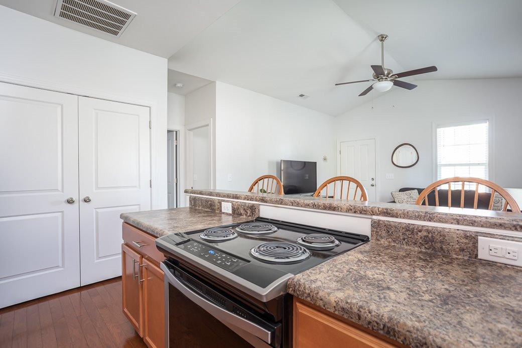 2001 Crystal Lake Road Durham, NC 27705 - Photo 10 of 21 Kitchen