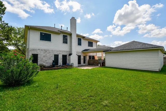 $2,850 | 17411 Lonesome Dove Trail, Houston, TX 77095