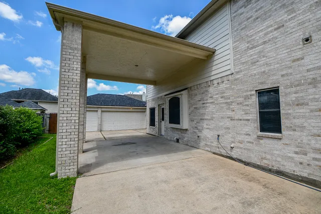 $2,850 | 17411 Lonesome Dove Trail, Houston, TX 77095