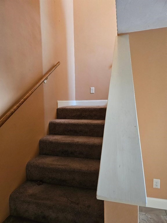 132 Pitman Street Fall River, MA 02723 - Photo 22 of 32