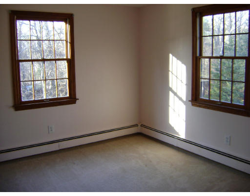 54 Christian Hill Road Upton, MA 01568 - Photo 4 of 4 Gallery Image 4