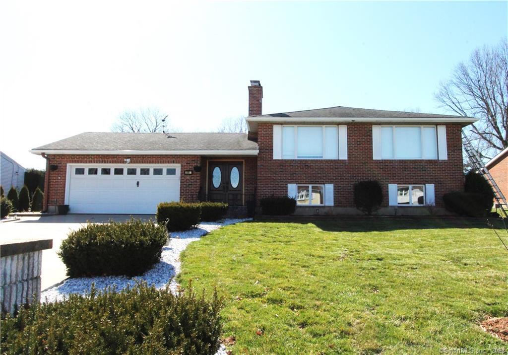 109 Morgan Circle Wethersfield, CT 06109 - Photo 1 of 1 Front of 109 Morgan circle