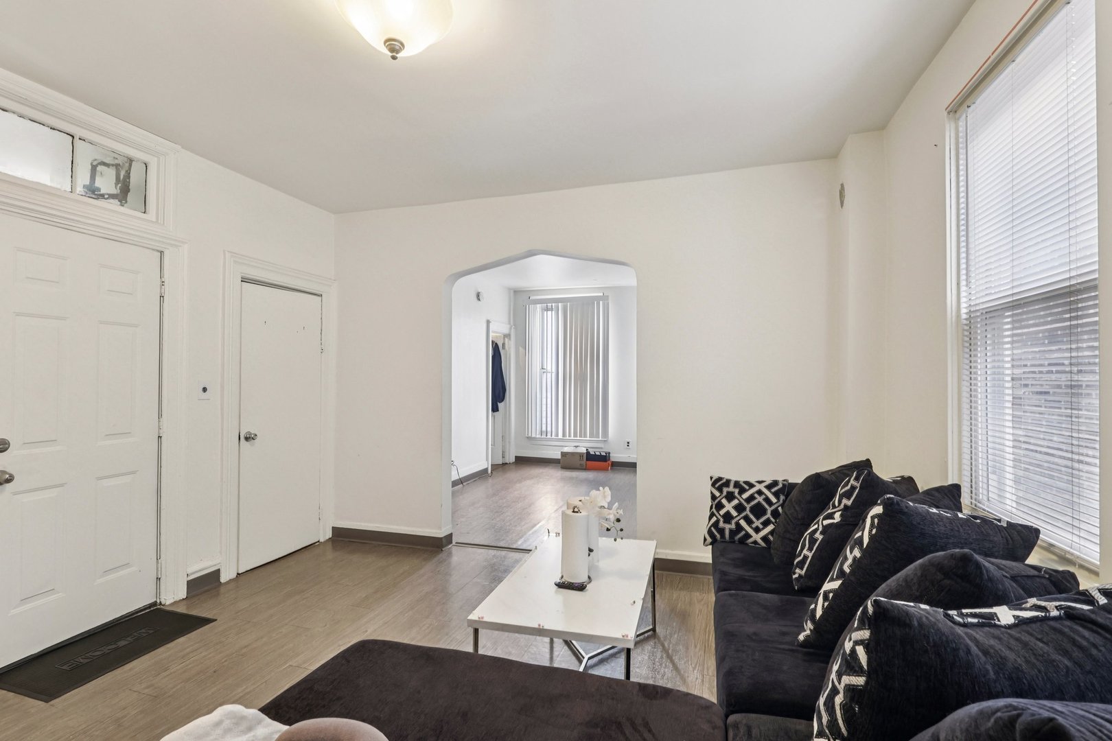 1908 South Loomis Street Chicago, IL 60608 - Photo 3 of 35