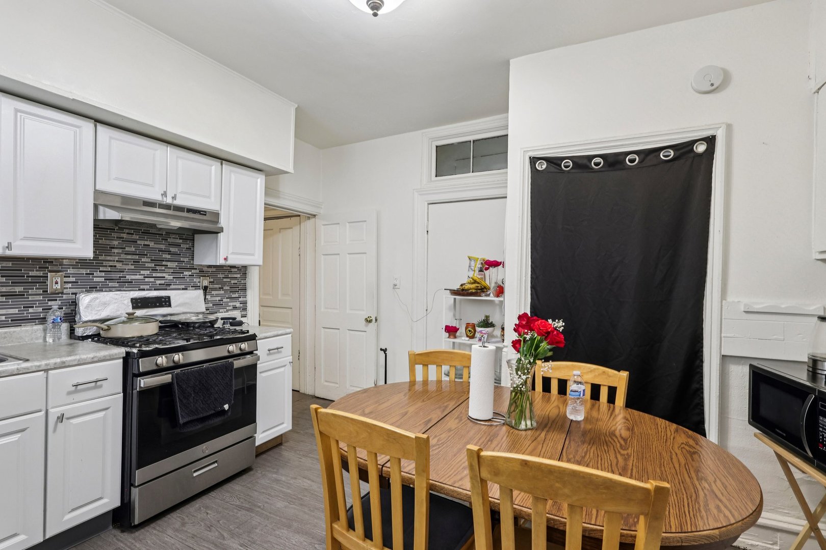 1908 South Loomis Street Chicago, IL 60608 - Photo 4 of 35