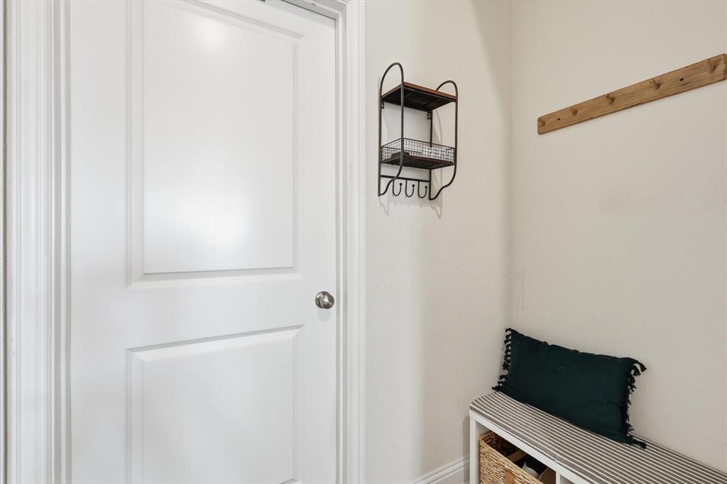 2109 Falcon Ridge Drive Mansfield, TX 76063 - Photo 21 of 40