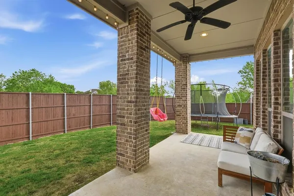 $455,000 | 2109 Falcon Ridge Drive, Mansfield, TX 76063